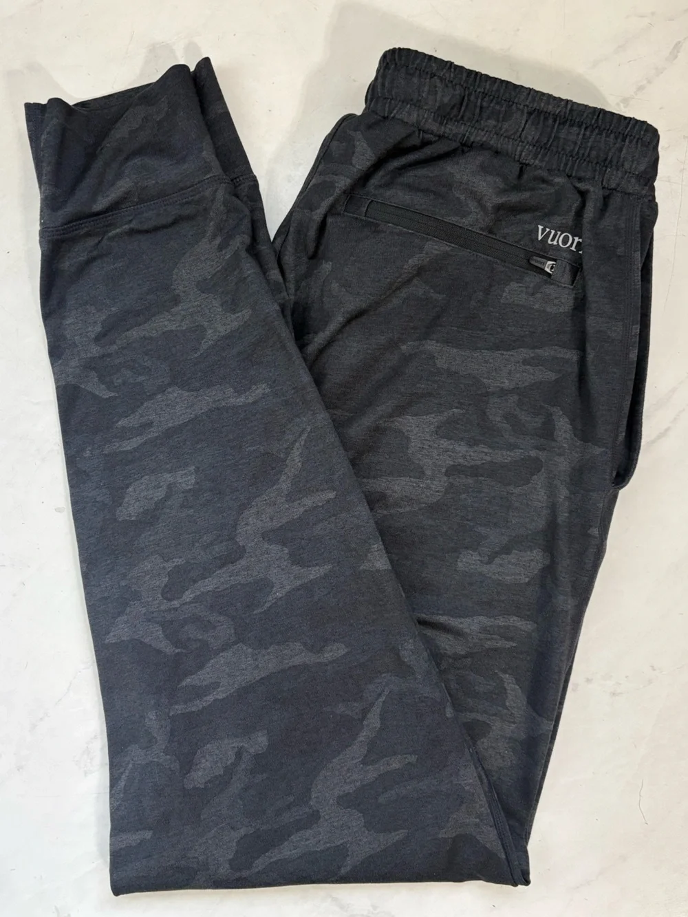 Vuori‎ Men’s Small Gray Camo Sunday Performance Joggers Athletic Gym Running